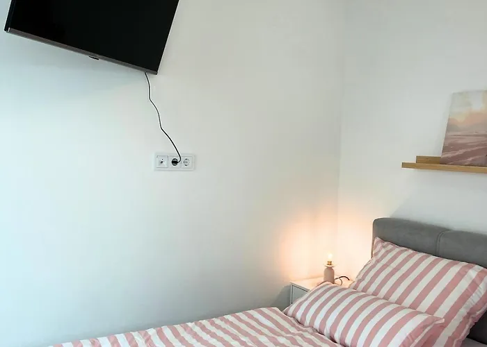 Holiday home Haus Annabell - Neubau, Sauna, Natur, Nah Der Nordsee *