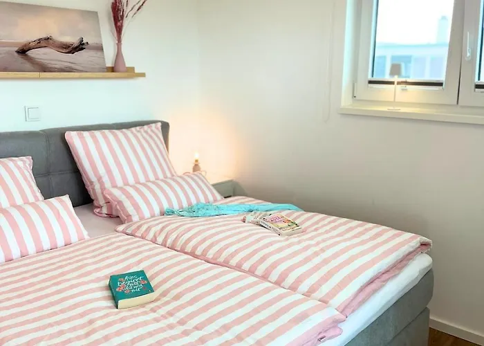 Holiday home Haus Annabell - Neubau, Sauna, Natur, Nah Der Nordsee Butjadingen